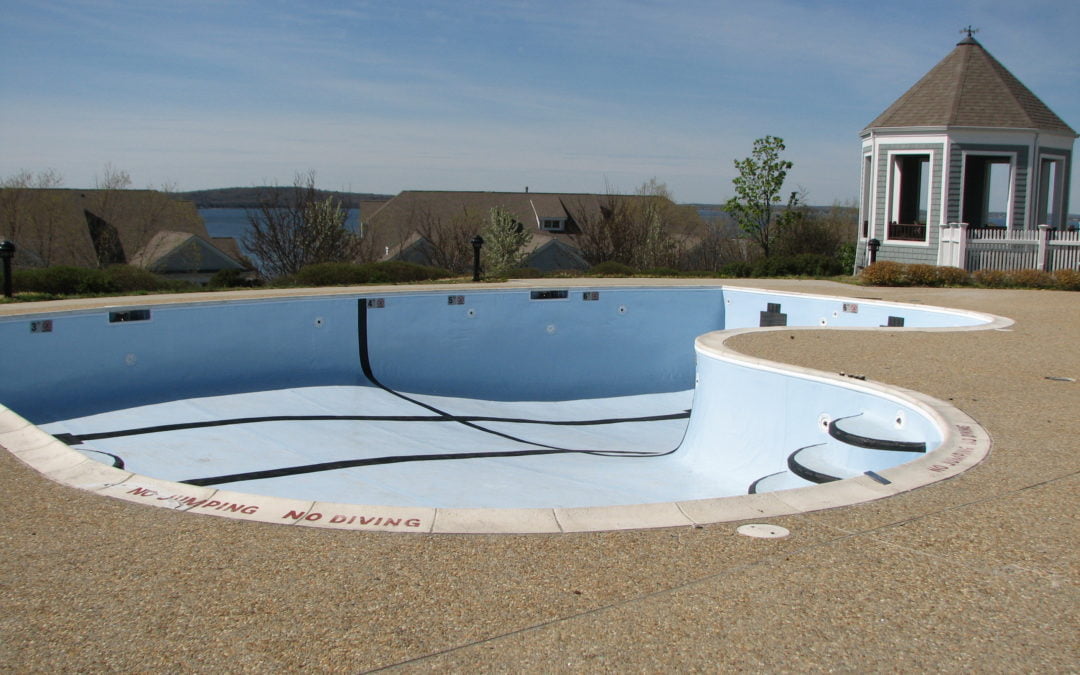 60 Mil PVC Pool Liner Installation – Mt Hope Tiverton, RI
