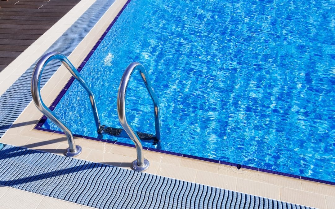 How Custom 60 Mil PVC Pool Liners Solve Common Commercial Pool Problems